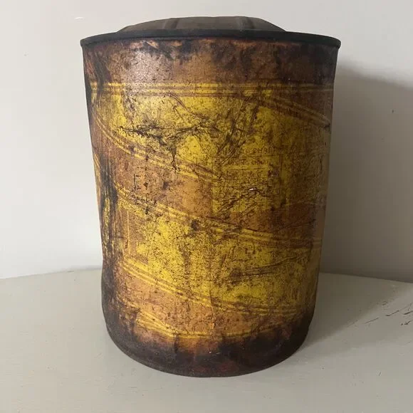 1940s Vintage 5 Gallon Metal Gas Can w/Handle Auto Advertising Collectible - Picture 4 of 6